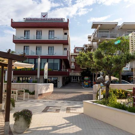 Hotel Della Motta بيلاريا-إيجيا مارينا المظهر الخارجي الصورة