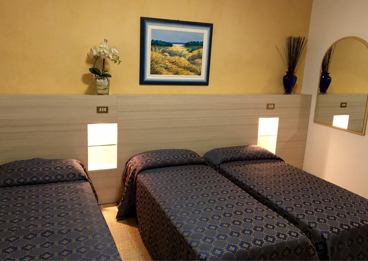 Hotel Della Motta بيلاريا-إيجيا مارينا المظهر الخارجي الصورة