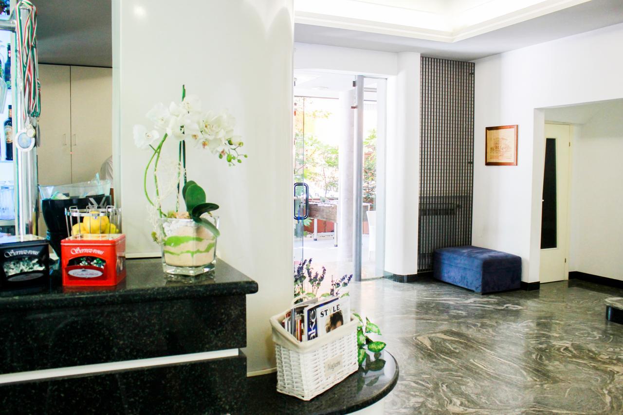 Hotel Della Motta بيلاريا-إيجيا مارينا المظهر الخارجي الصورة